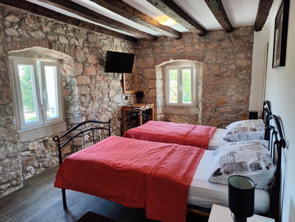 Boutique Hotel Castello Gulich Porec Ngoại thất bức ảnh